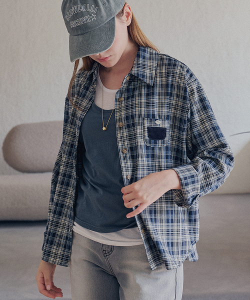 SLOWLOLLI(スローローリ)の「Check pocket shirt_2 Colors(シャツ/ブラウス・レディース・ネイビー/ブラウン/Wine・FREE)」の9枚目の写真