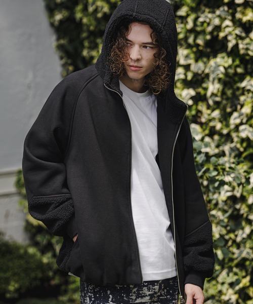 CAMBIO(カンビオ)の「mj11910- Boa Sweat Combo Zip Hoodie ジップパーカー(A74426cmb)(その他アウター・メンズ・チャコールグレー/ブラック・S/L/M)」の1枚目の写真