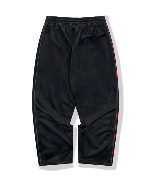 WKNDRS(ウィーキャンドース)の「VELVET TRACK PANTS (BLACK)(スウェットパンツ・レディース・その他・X-LARGE/MEDIUM/LARGE)」の6枚目の写真