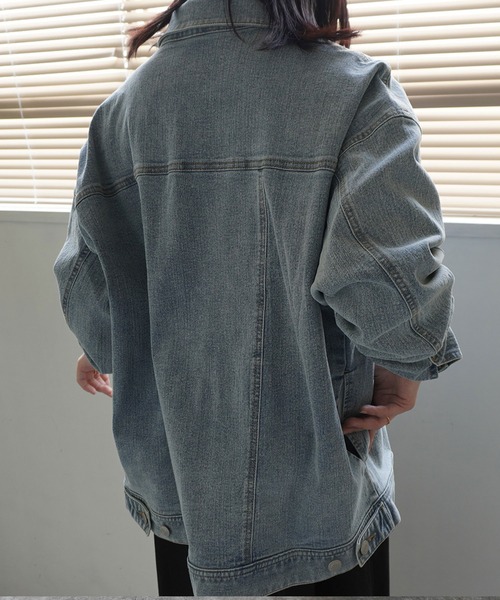 SELECT LEVERY(セレクトリベリー)の「リサイクルデニム ルーズデニムジャケット(デニムジャケット・レディース・オフホワイト/ブルー/ワンウォッシュ・LARGE/MEDIUM)」の14枚目の写真