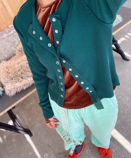 CONZ(コンズ)の「CRISP SNAP CARDIGAN(Tシャツ/カットソー・レディース・ブラック/グレー・FREE)」の9枚目の写真