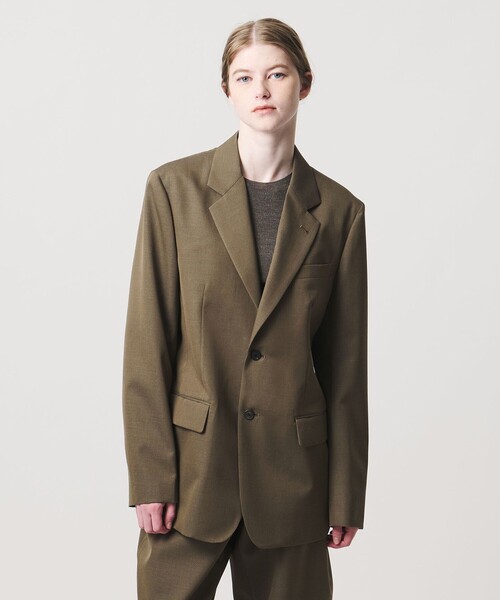 LOEFF(ロエフ)の「<LOEFF>ウールギャバジン 2ボタン ジャケット(テーラードジャケット・レディース・ダークグレー/モカ・1/0)」の1枚目の写真