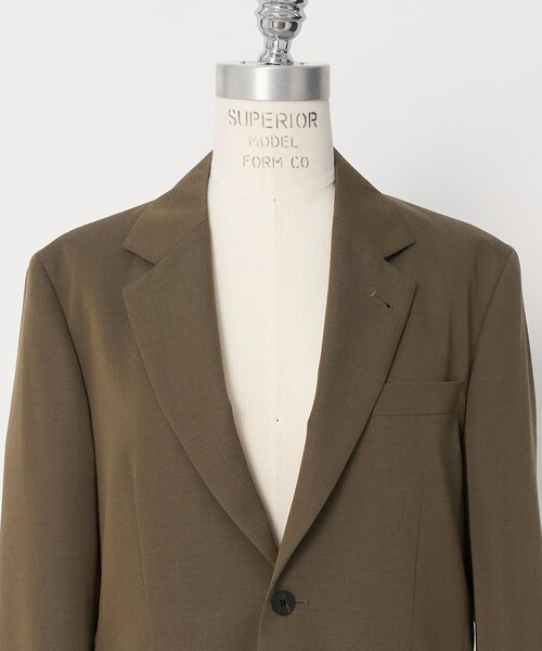 LOEFF(ロエフ)の「<LOEFF>ウールギャバジン 2ボタン ジャケット(テーラードジャケット・レディース・ダークグレー/モカ・1/0)」の20枚目の写真