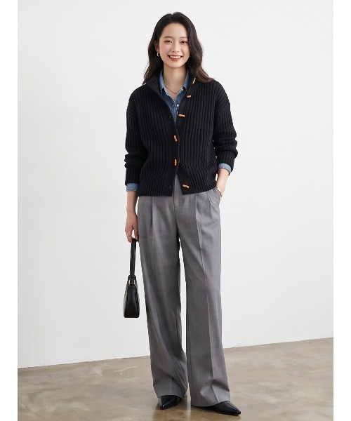 Sew loop(ソーループ)の「トグルボタンハイネックリブニットカーディガン(カーディガン/ボレロ・レディース・グレー/ブラック/キャメル・FREE)」の8枚目の写真