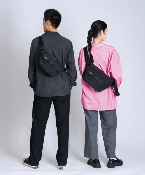 CHROME（クローム）の「CHROME/クローム ウエストポーチ BOT FLAP SLING 5L 耐水 BJ009CHLK（ボディバッグ/ウエストポーチ・メンズ・ホワイト・5L）」の14枚目の写真