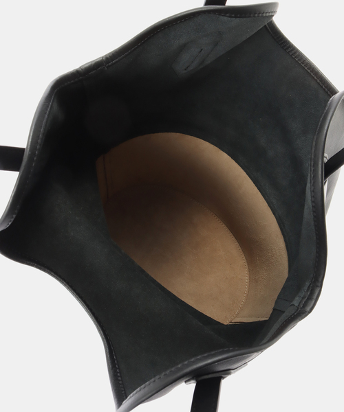 J&M Davidson（ジェイアンドエムデヴィッドソン）の「J&M DAVIDSON/ジェイ＆エム デヴィッドソン RAY BUCKET S バッグ（ハンドバッグ・レディース・ブラック・FREE）」の4枚目の写真