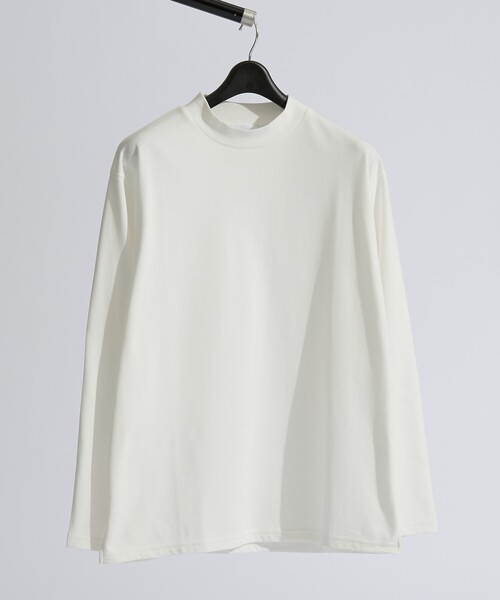 ABAHOUSE(アバハウス)の「【快適速乾】ALL SEASON COTTON モックネック長袖Tシャツ(Tシャツ/カットソー・メンズ・ホワイト/ブラック/グレイッシュベージュ/グレイッシュブルー・44/46/48)」の1枚目の写真