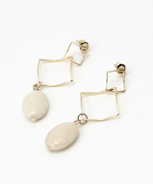 ROPE' PICNIC（ロペピクニック）の「変型ダイヤ／ストーンピアス（ピアス（両耳用）・レディース・ターコイズブルー/サンドベージュ・FREE）」の2枚目の写真