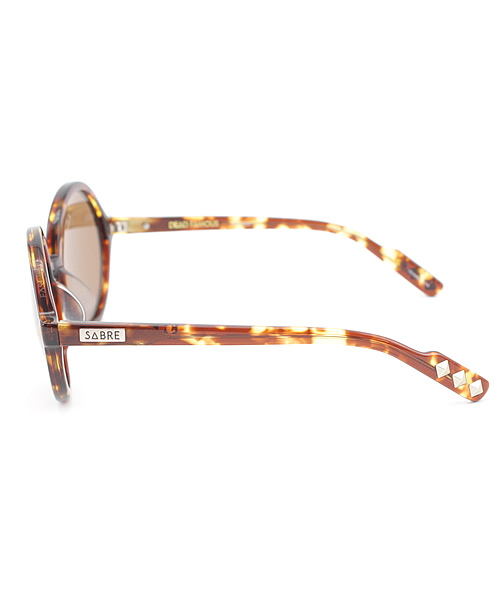 BEAMS（ビームス）の「SABRE / “DEAD FAMOUS”（サングラス・メンズ・ブラック/ブラウン・ONE SIZE）」の6枚目の写真