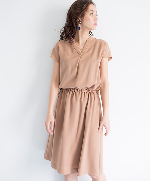 STUDIOUS（ステュディオス）の「【STUDIOUS】 スキッパーエアリーワンピース（ワンピース・レディース・キャメル/ネイビー/カーキ/ブルー/サックスブルー/チェック/バーガンディー/マルチ/ブラウン・FREE）」の10枚目の写真