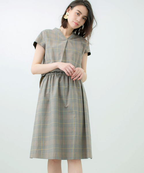 STUDIOUS（ステュディオス）の「【STUDIOUS】 スキッパーエアリーワンピース（ワンピース・レディース・キャメル/ネイビー/カーキ/ブルー/サックスブルー/チェック/バーガンディー/マルチ/ブラウン・FREE）」の13枚目の写真