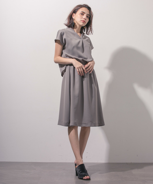 STUDIOUS（ステュディオス）の「【STUDIOUS】 スキッパーエアリーワンピース（ワンピース・レディース・キャメル/ネイビー/カーキ/ブルー/サックスブルー/チェック/バーガンディー/マルチ/ブラウン・FREE）」の17枚目の写真