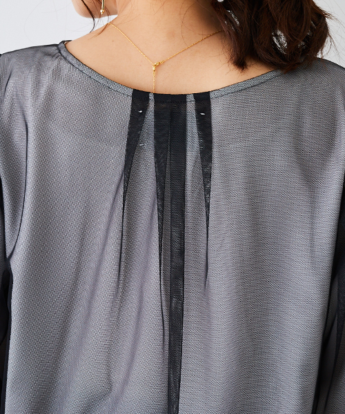 STUDIOUS（ステュディオス）の「【WEB限定】STUDIOUS ボリュームスリーブチュールブラウス（シャツ/ブラウス・レディース・オフホワイト/グレー・FREE）」の14枚目の写真