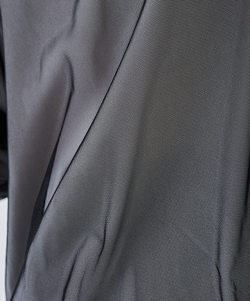 STUDIOUS（ステュディオス）の「【WEB限定】STUDIOUS ボリュームスリーブチュールブラウス（シャツ/ブラウス・レディース・オフホワイト/グレー・FREE）」の8枚目の写真