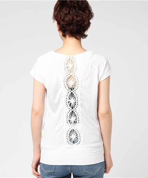 GeeRA(ジーラ)の「後かぎ針編ドレープTシャツ(Tシャツ/カットソー・レディース・チャコール/カーキ/ブラック/オフホワイト・SMALL/LARGE/MEDIUM)」の7枚目の写真