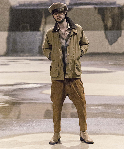 MARK&LONA ミリタリージャケット ベージュ NO ID.（ノーアイディ）の「mj4928 - WAX-CNｸﾛｽﾊﾝﾃｨﾝｸﾞｺｰﾄ（ミリタリー