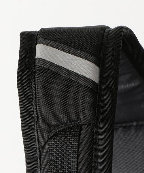 patagonia(パタゴニア)の「【patagonia(パタゴニア)】32 Refugio Pack 15L(バックパック/リュック・キッズ・ブラック・FREE)」の6枚目の写真