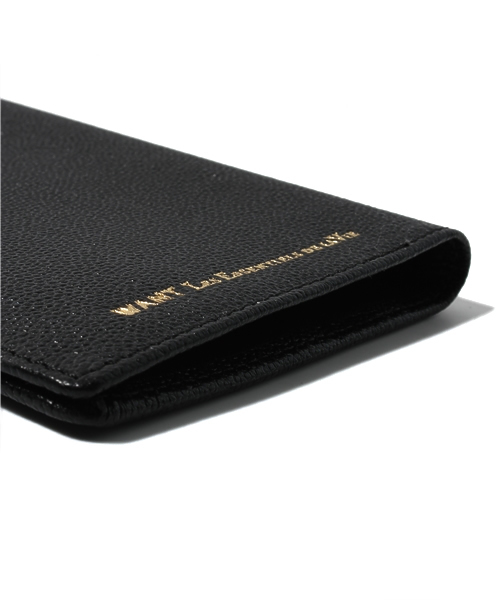 WANT LES ESSENTIELS DE LA VIA パスポートケース Want Les Essentiels De La Vie WANT de la ウォントレス