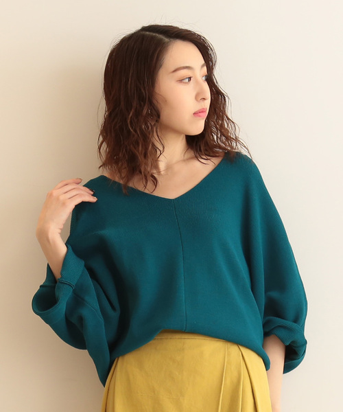 FREE'S MART（フリーズマート）の「【美人百花3月号岸本セシル着用】Ｖネック畦ドルマンニット（ニット/セーター・レディース・グレー/ホワイト/パープル/グリーン・FREE）」の3枚目の写真