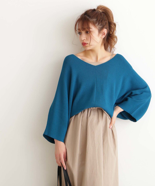 FREE'S MART（フリーズマート）の「【美人百花3月号岸本セシル着用】Ｖネック畦ドルマンニット（ニット/セーター・レディース・グレー/ホワイト/パープル/グリーン・FREE）」の13枚目の写真