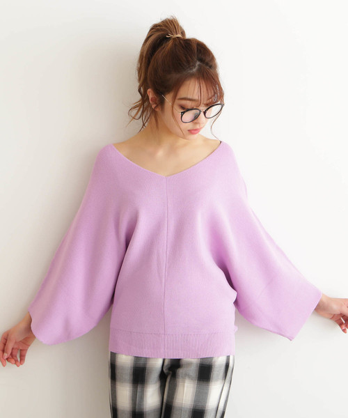 FREE'S MART（フリーズマート）の「【美人百花3月号岸本セシル着用】Ｖネック畦ドルマンニット（ニット/セーター・レディース・グレー/ホワイト/パープル/グリーン・FREE）」の17枚目の写真