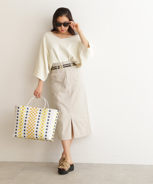 FREE'S MART（フリーズマート）の「【美人百花3月号岸本セシル着用】Ｖネック畦ドルマンニット（ニット/セーター・レディース・グレー/ホワイト/パープル/グリーン・FREE）」の7枚目の写真