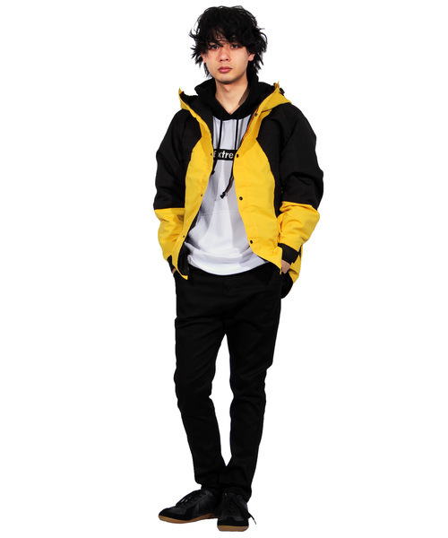 ８(eight)（エイト）の「マウンテンパーカー ナイロン ジャケット アウトドア（マウンテンパーカー・メンズ・レッド/ネイビー/イエロー/ベージュ/カモフラージュ/ブラック/カーキ/グリーン・LARGE/MEDIUM/X-LARGE）」の14枚目の写真