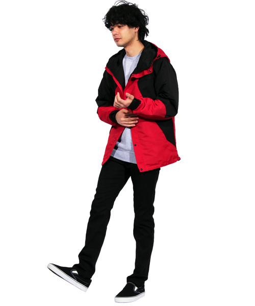 ８(eight)（エイト）の「マウンテンパーカー ナイロン ジャケット アウトドア（マウンテンパーカー・メンズ・レッド/ネイビー/イエロー/ベージュ/カモフラージュ/ブラック/カーキ/グリーン・LARGE/MEDIUM/X-LARGE）」の15枚目の写真