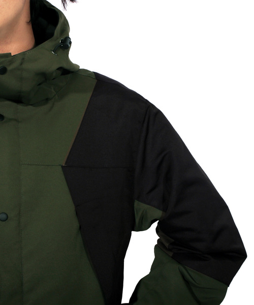 ８(eight)（エイト）の「マウンテンパーカー ナイロン ジャケット アウトドア（マウンテンパーカー・メンズ・レッド/ネイビー/イエロー/ベージュ/カモフラージュ/ブラック/カーキ/グリーン・LARGE/MEDIUM/X-LARGE）」の21枚目の写真