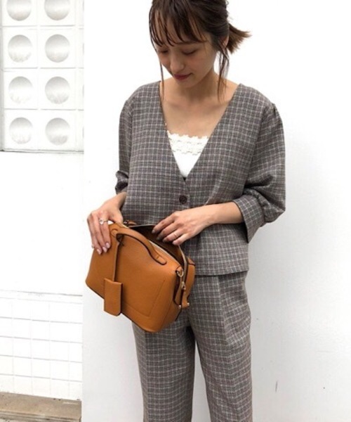 flower(フラワー)の「ラブドチョコバッグ(ショルダーバッグ・レディース・ベージュ/ブラウン・FREE)」の1枚目の写真