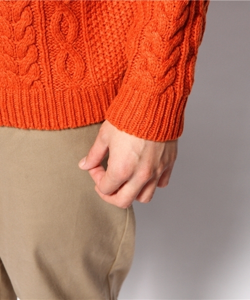 NANO universe（ナノユニバース）の「アランニットクルーネックPO（ニット/セーター・メンズ・オフホワイト/トップグレー/オレンジ/ネイビー/ブラック・SMALL/MEDIUM/LARGE）」の9枚目の写真