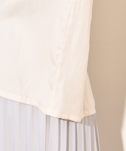 natural couture（ナチュラルクチュール）の「袖口レースヴィンテージサテンブラウス（シャツ/ブラウス・レディース・サックスブルー/アイボリー/ピンクベージュ・FREE）」の17枚目の写真