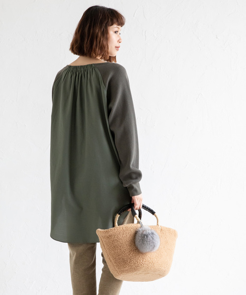 Munich(ミューニック)の「ストレッチワッフル×ブロード キーネックプルオーバー(Tシャツ/カットソー・レディース・ホワイト/ブラック/ベージュ/カーキ・FREE)」の8枚目の写真