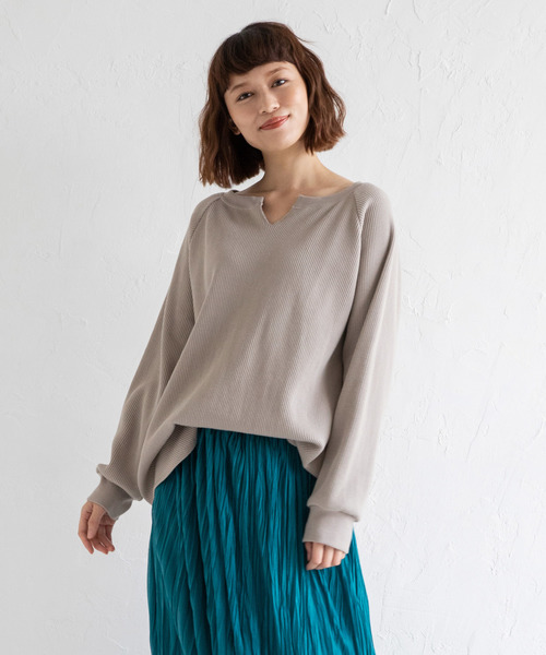 Munich(ミューニック)の「ストレッチワッフル×ブロード キーネックプルオーバー(Tシャツ/カットソー・レディース・ホワイト/ブラック/ベージュ/カーキ・FREE)」の11枚目の写真