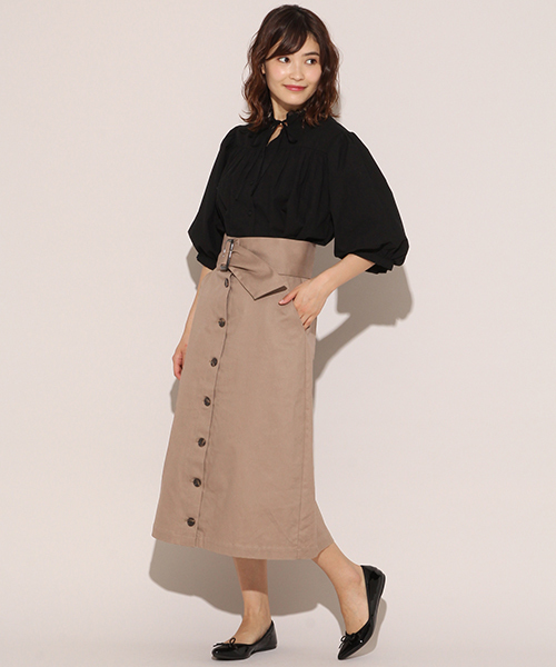 apres jour（アプレジュール）の「袖ボリュームハイネックリボンブラウス【ZOZOTOWN限定アイテム】（シャツ/ブラウス・レディース・ブラック/オフホワイト・フリー）」の12枚目の写真