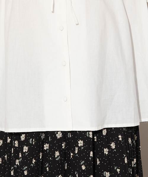 apres jour（アプレジュール）の「袖ボリュームハイネックリボンブラウス【ZOZOTOWN限定アイテム】（シャツ/ブラウス・レディース・ブラック/オフホワイト・フリー）」の16枚目の写真