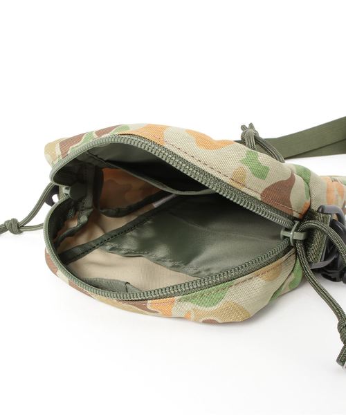 BRIEFING（ブリーフィング）の「JOINT 2WAY ZIP TOP TALL（ショルダー
