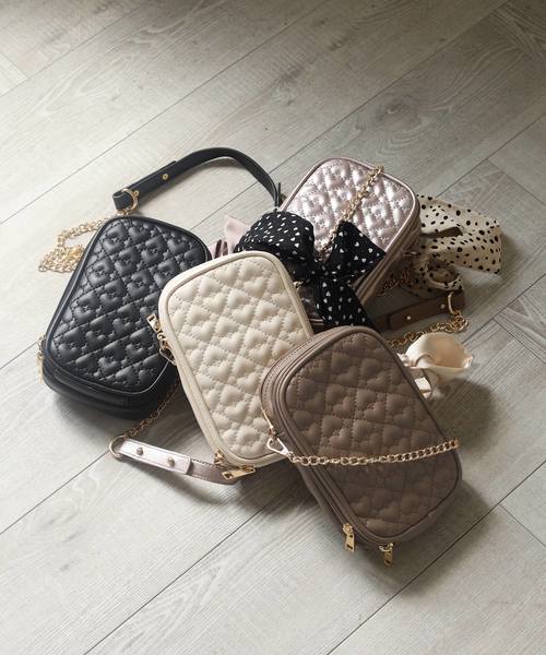 one after another NICE CLAUP(ワンアフターアナザーナイスクラップ)の「ハートキルトお財布ショルダーバッグ(ショルダーバッグ・レディース・アイボリー/ブラック/モカ/ピンク系その他・FREE)」の10枚目の写真