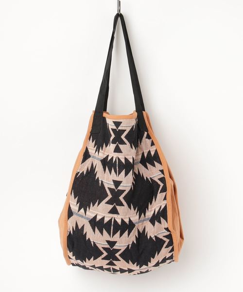 セール チャイハネ ジオメ柄ハンモックバッグ トートバッグ チャイハネ チャイハネ のファッション通販 Zozotown