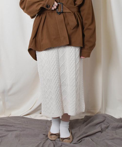 PairPair（ペアペア）の「ケーブルニットナロースカート（スカート・レディース・モカ/ライトベージュ・FREE）」の16枚目の写真