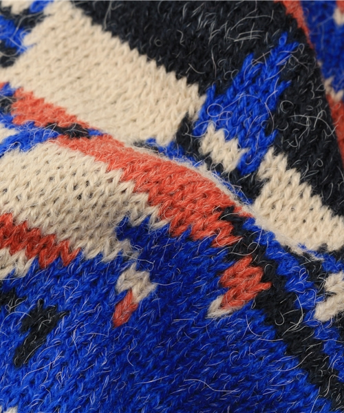 BEAMS（ビームス）の「◎BEAMS / ネイティブ柄 スヌード（ストール/ショール・メンズ・ライトグレー/ブラック/ネイビー・ONE SIZE）」の6枚目の写真