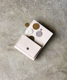 BANNER BARRETT�i�o�i�[�o���b�g�j�́u�~�j�y�[�p�[�E�H���b�g�i���z�j�v