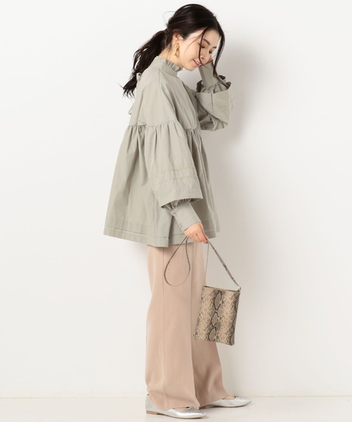 archives（アルシーヴ）の「ハイネックフレア2wayブラウス（シャツ/ブラウス・レディース・オフホワイト/ベージュ/ミント・MEDIUM）」の9枚目の写真