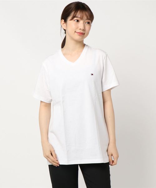 TOMMY HILFIGER(トミーヒルフィガー)の「【TOMMY HILFIGER】ワンポイント刺繍VネックTEE(Tシャツ/カットソー・レディース・ブラック/グレー/ネイビー/ホワイト・SMALL/MEDIUM/LARGE/XX-LARGE/X-LARGE)」の9枚目の写真