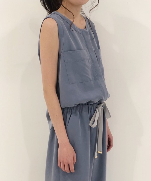 Banner Barrett（バナーバレット）の「ダブルポケットオールインワン（つなぎ/オールインワン・レディース・ブルー/ブラック/グレー・38）」の12枚目の写真