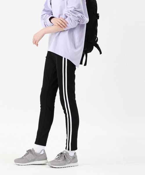 RAG MACHINE(ラグマシーン)の「【RAG MACHINE】「nobee」楽伸びスキニーパンツ(レギンス)(その他パンツ・レディース・ライトベージュ/ブラック/ホワイト/グレー/ダークインディゴブルー/ホワイト×ブラック/キナリ/ベージュ/ライトインディゴブルー・M/S/L/XL/XS)」の3枚目の写真