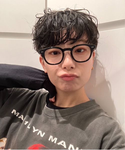 ウェリントン型メガネ｜太縁メガネ｜黒縁メガネ｜ ユニセックス｜CLASSIC（クラシック）（メガネ）｜Zoff（ゾフ）