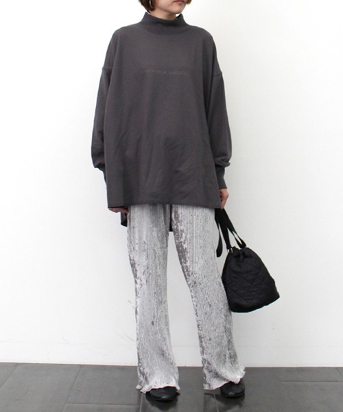 STYLEBLOCK(スタイルブロック)の「クラッシュベロアミニプリーツセミフレアパンツ(その他パンツ・レディース・ブラック/ブラウン/グレー/ブルー・M)」の8枚目の写真