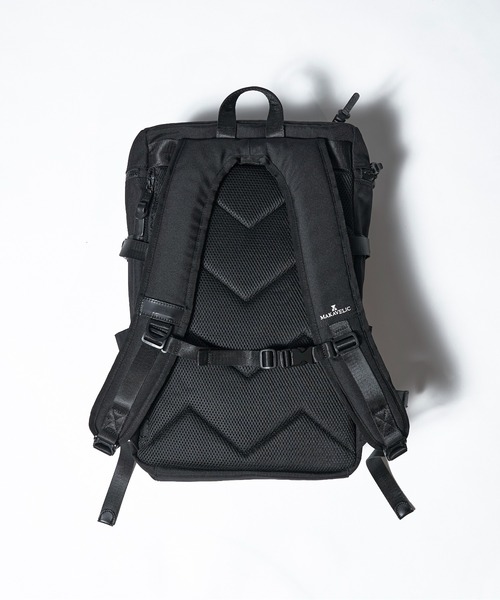 MAKAVELIC（マキャベリック）の「【MAKAVELIC】 CHASE RECTANGLE DAYPACK（バックパック/リュック・レディース・ダークグレー/ブラック/ダークネイビー・FREE）」の4枚目の写真