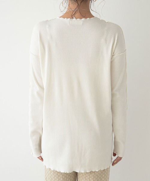 rectangle（レクタングル）の「サイドキリカエメローリブカットソー（Tシャツ/カットソー・レディース・ブラック/ベージュ/オフホワイト・FREE）」の15枚目の写真